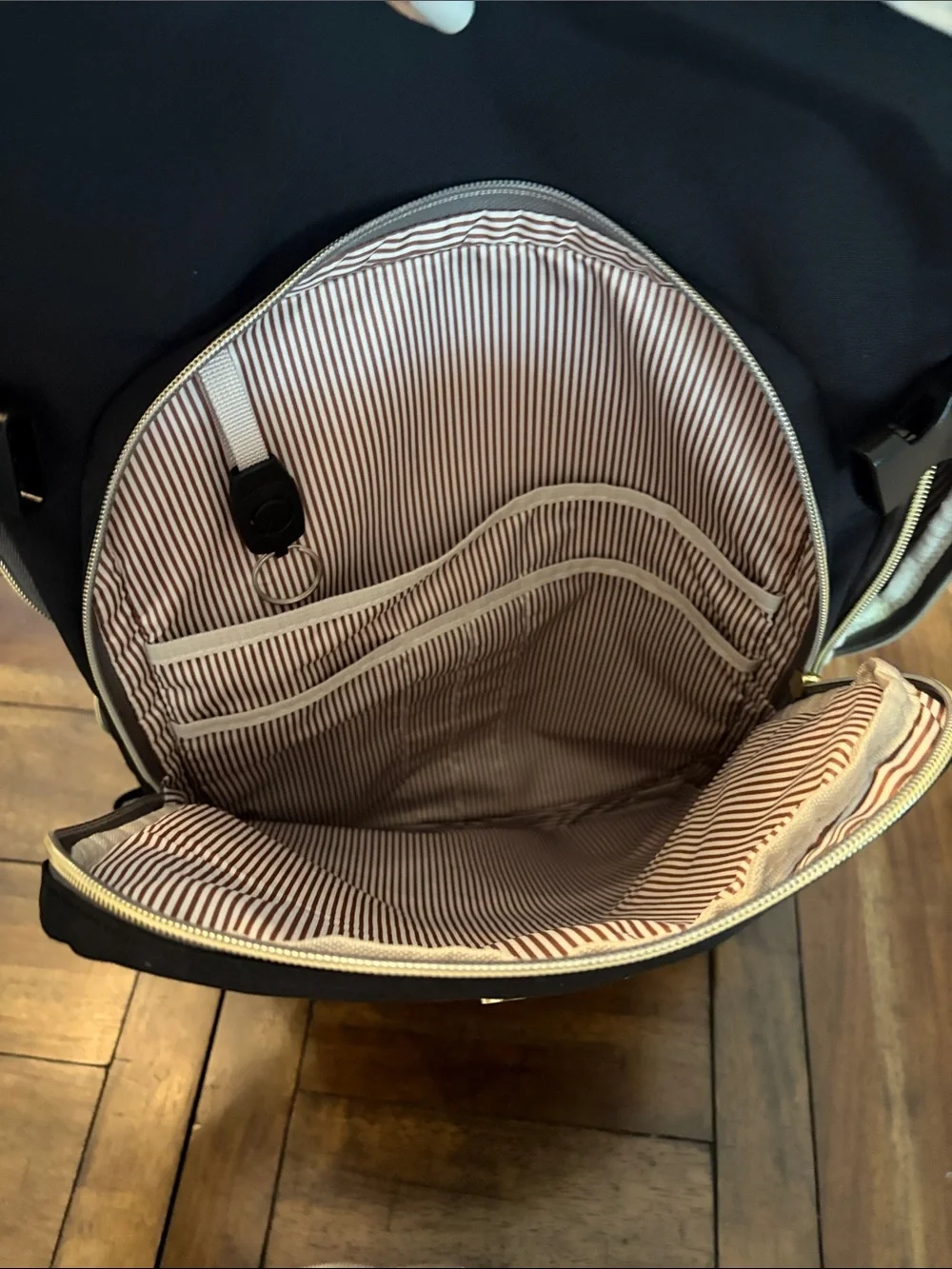 Lannuki Black Multi-Compartment Travel Backpack
